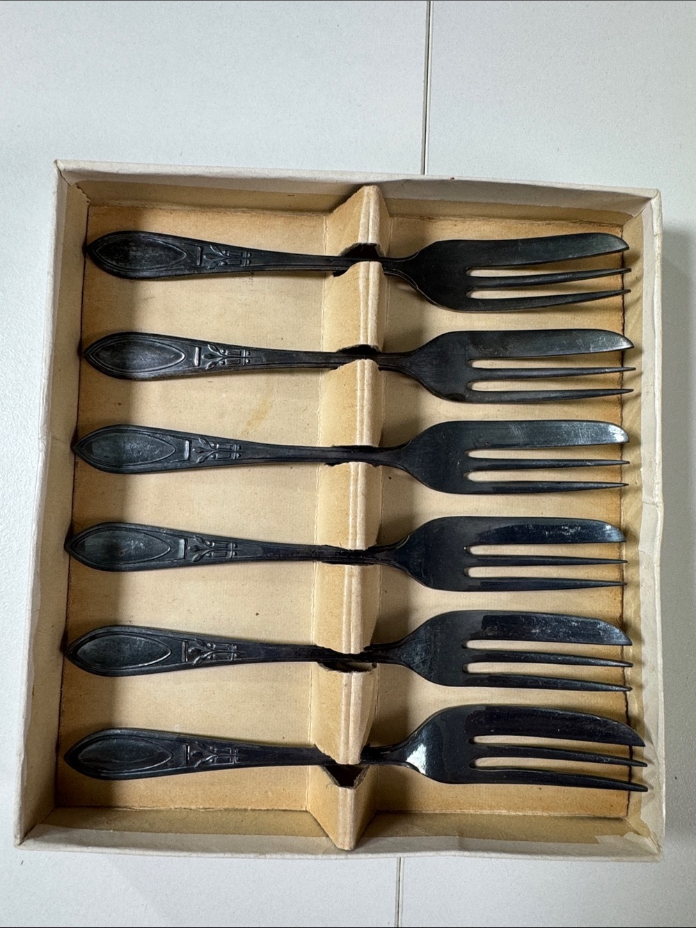 Vintage Birmingham Guild B.G. Ltd EPNS Sheffield Pastry Forks Set of 6 Boxed